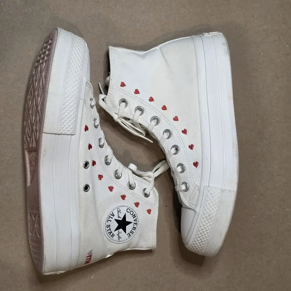 Women’s SZ 7.5 Converse All Star Lift Platform High Embroidered Hearts White